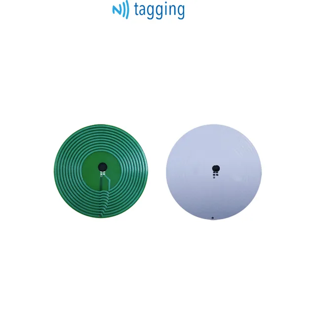 Small size embedded PCB NFC tag